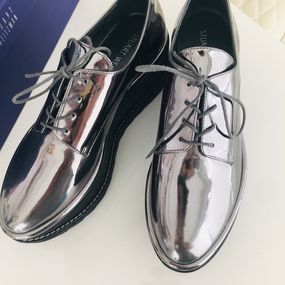 - $520 STUART WEITZMAN PATENT LEATHER OXFORD KENT PLATFORM  6.5 - Picture 4 of 11